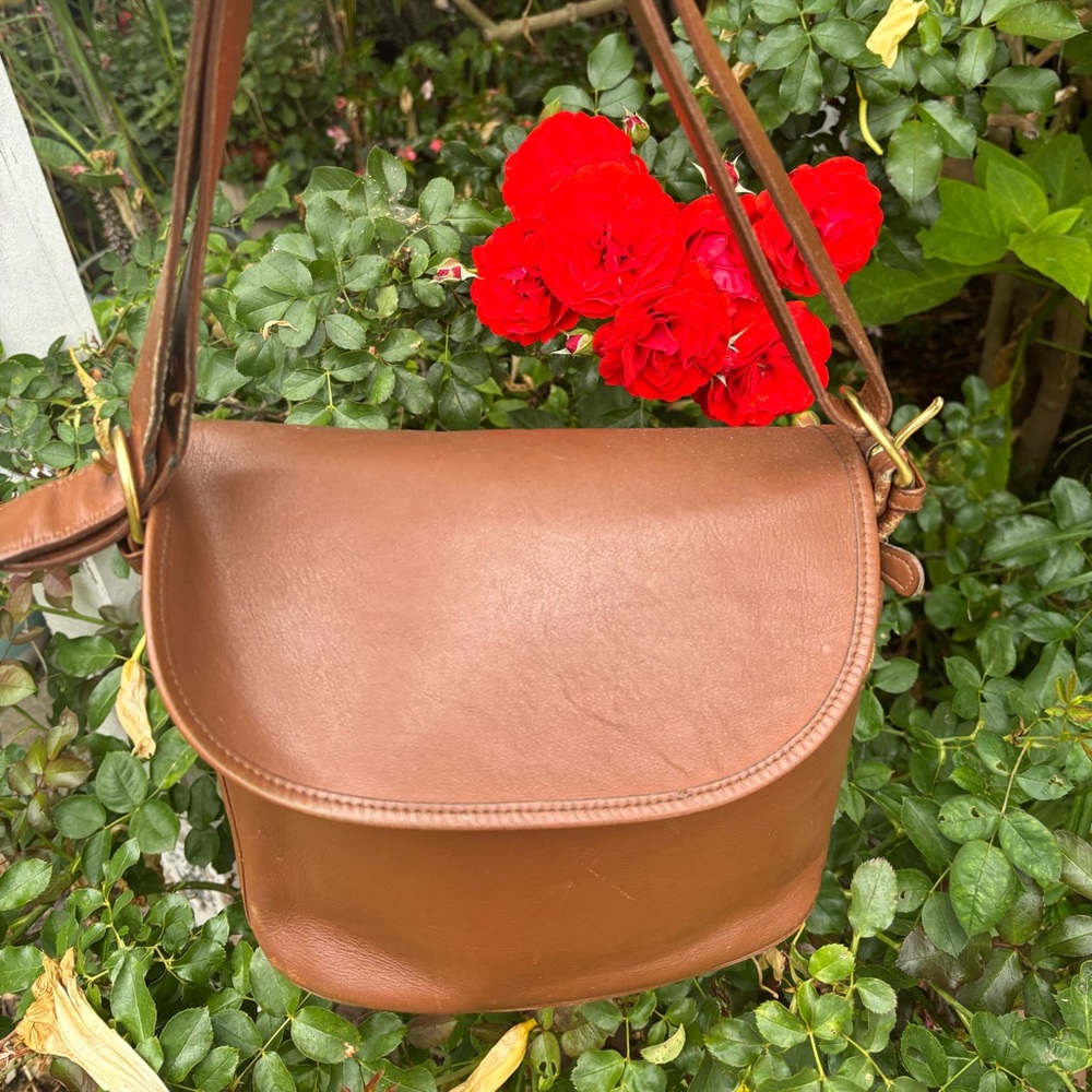 Vintage Coach fletcher flap Bag 4150